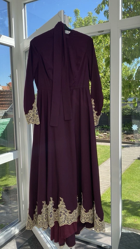 Bordeauxfarbenes Maxikleid mit goldener Spitze – Größe S/M – nur 15 € - Bild 3 von 4