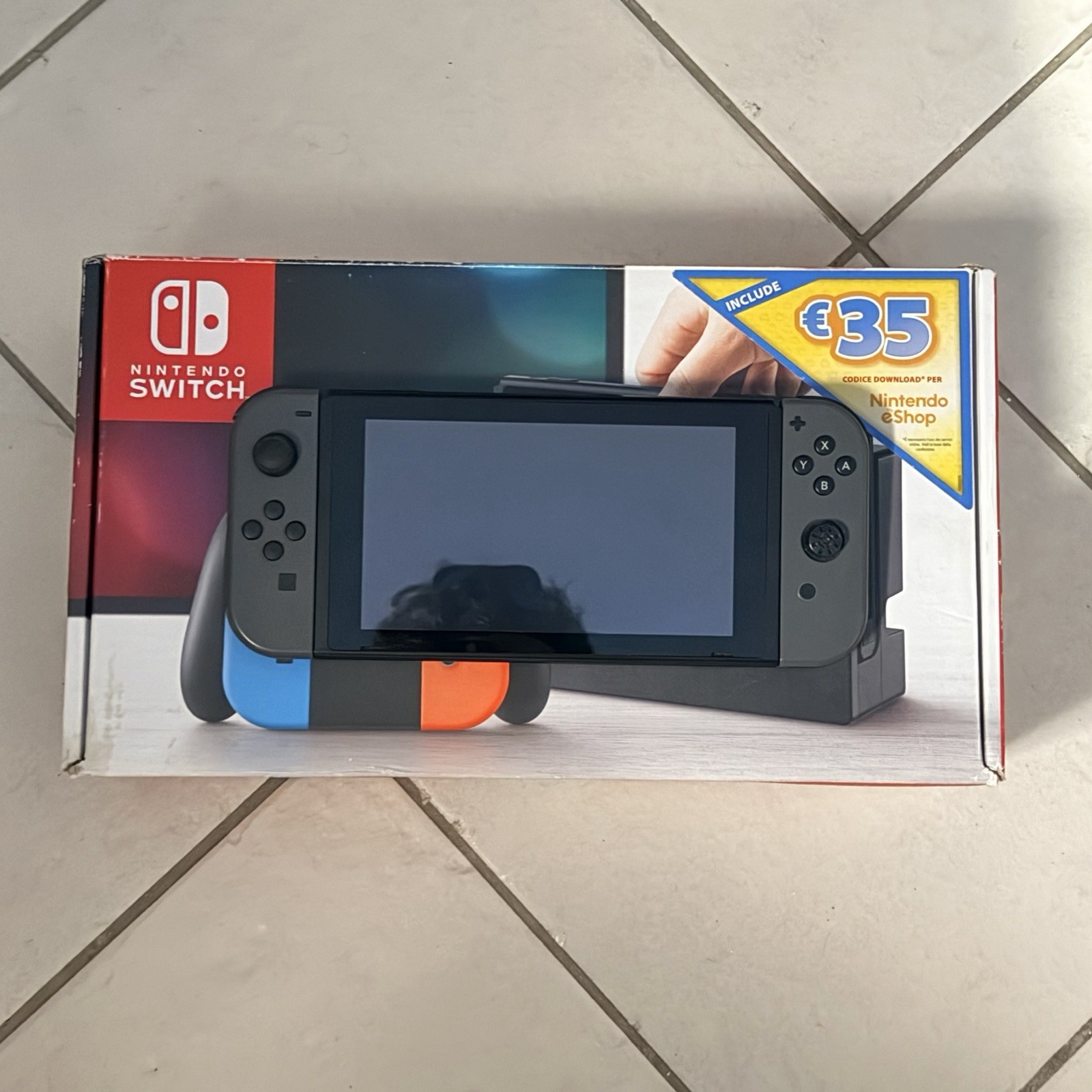 Nintendo Switch V1 UNPATCHED COMPLETA - SERIALE BASSO - COMPLETO OTTIMO STATO
