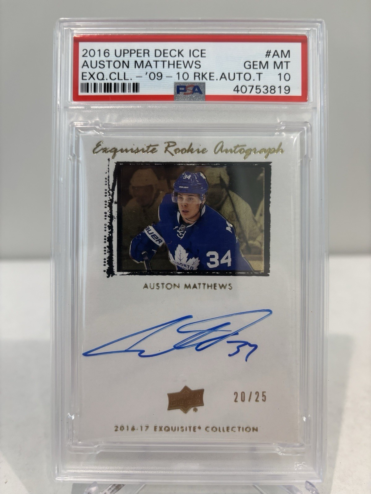 2016-17 Upper Deck Ice Hockey '09-10 Auston Matthews RC AUTO /25 PSA 10