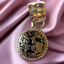 Black Agate Cat Scarf Ring Holder Brooch Pin Buckle Accessory Costume Jewellery