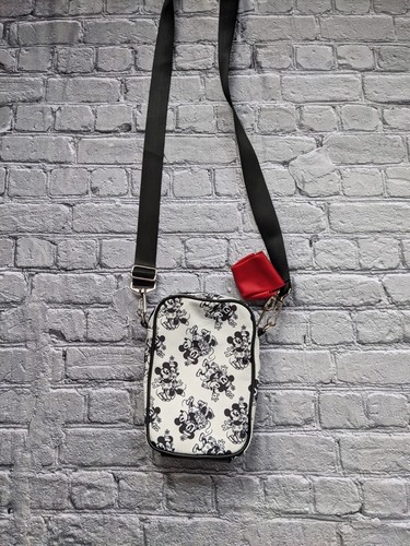 Disney Mickey and Minnie 2 Piece Crossbody Bag and Red Pouch Women's Purse - Picture 9 of 12