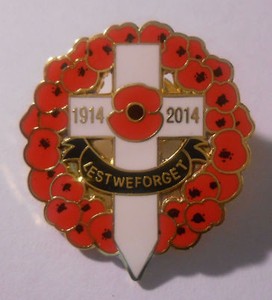 WWI World War One Enameled 100 Year Centenary Pin 1914-1918 Cross Poppy Wreath