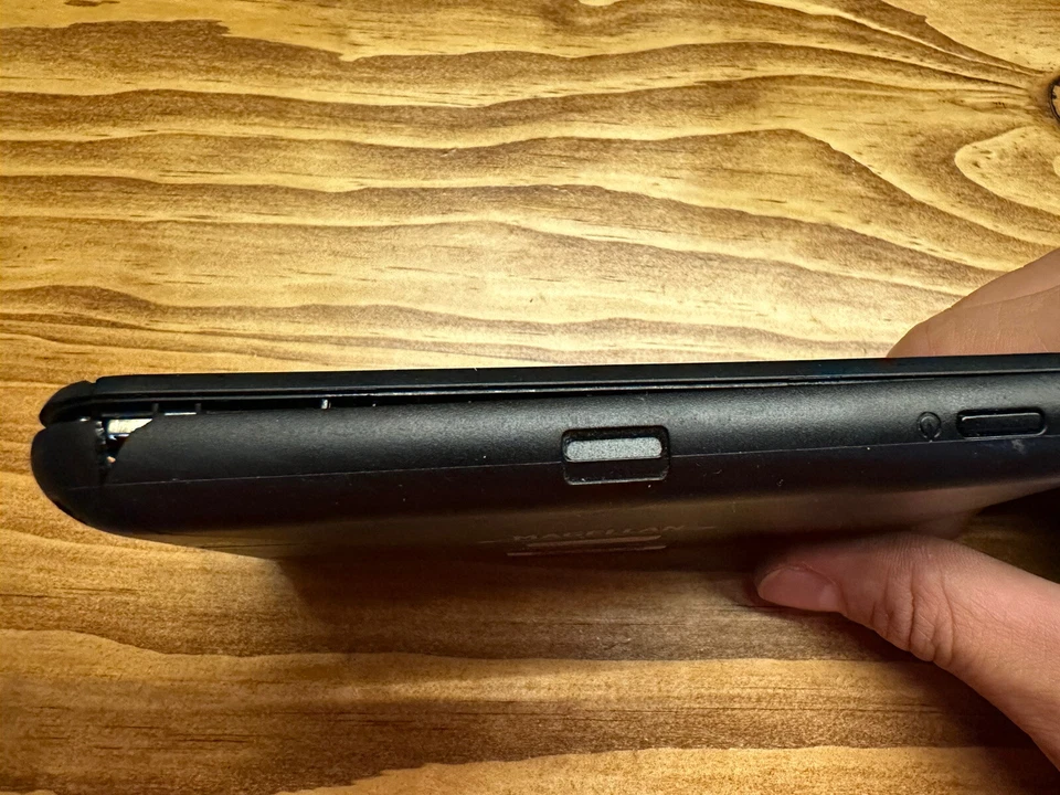 Magellan RoadMate Model 5202-LM 5 inch Automotive GPS - Image 3 of 3