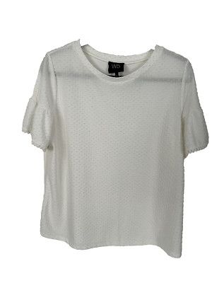 Woman's W5 white polyester knit popover short sleeve top size L