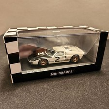 MINICHAMPS 1/43  Ford GT40 MkII 35341