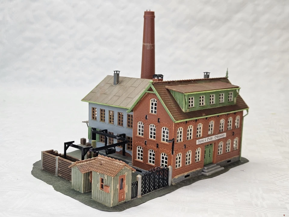 FALLER B-265 H0 ALTE SCHRAUBENFABRIK fertig gebaut SAMMLER VINTAGE MODELLBAHN - Bild 2 von 4