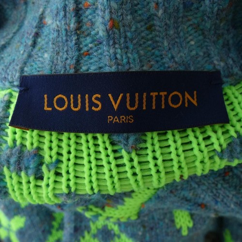 Authentic LOUIS VUITTON Cardigan #241-003-860-3698 - Picture 4 of 7