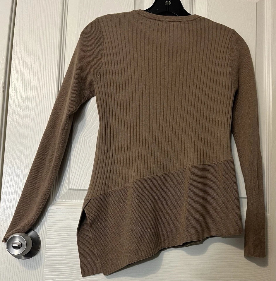 Suéter para mujer W by Worth mezcla de lana cachemir P pequeño marrón tejido asimétrico Foto 2 de 4