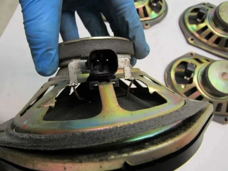 Alto-falante de áudio rádio EXPLORER SPORT TRAC 2001 2002 porta traseira frontal esquerda direita - Imagem 2 de 4