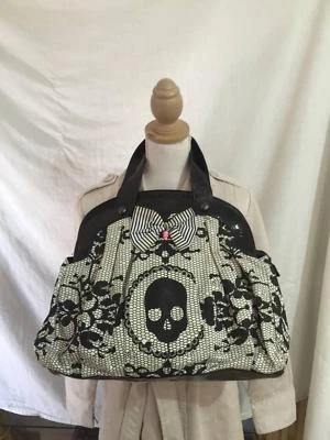 Iron Fist Lacey Days Skull Handbag Rockabilly Vgc Bags Gumtree Iron Fist Lacey Days Skull Handbag Rockabilly Vgc