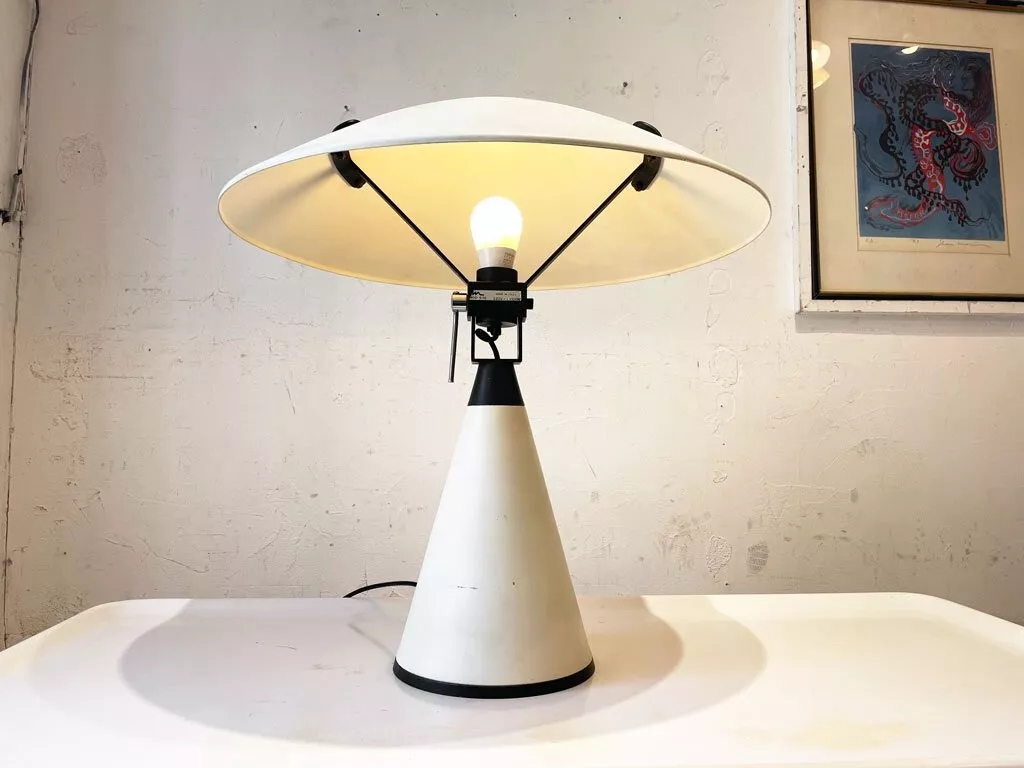 Martinelli Luce radar 676 table light lamp Elio Martinelli vintage