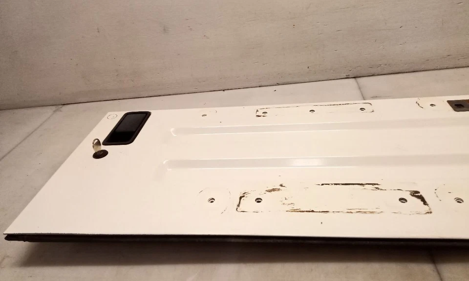 Puerta trasera Jeep TJ Wrangler OEM PW1 blanca 1997-2003 146960 Foto 3 de 4