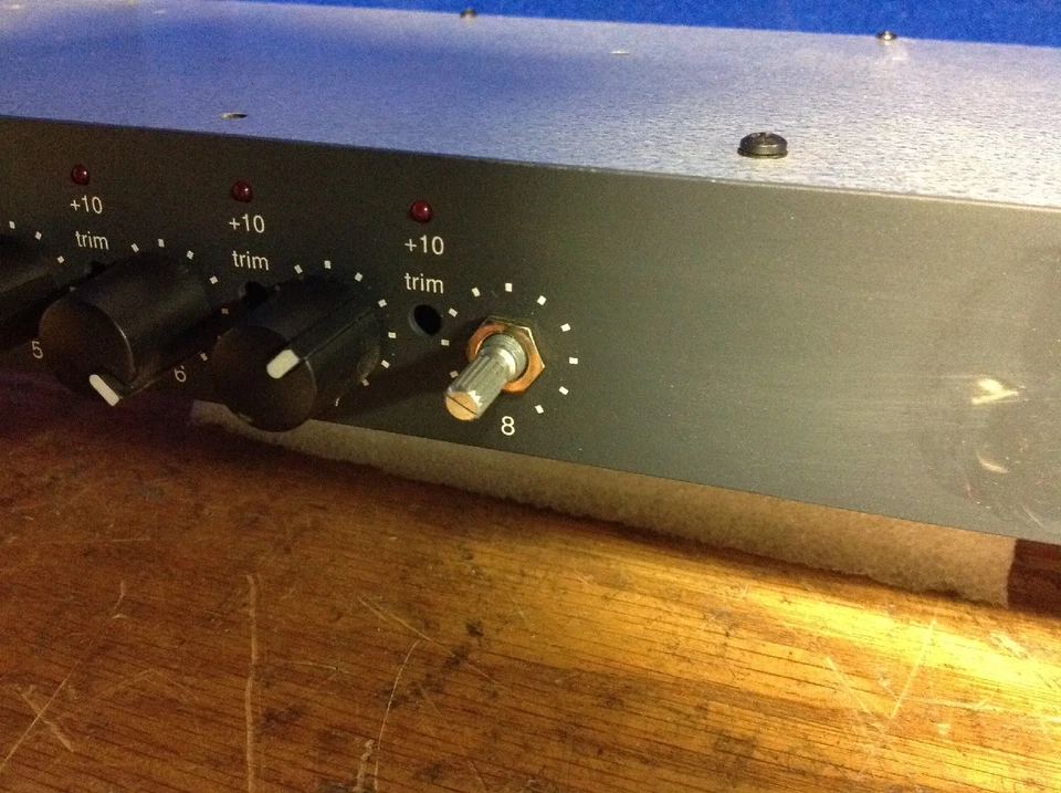 Biamp E17934 Advantage EX Expansion Module 8-Channel Rack Microphone Mixer - Image 3 of 4