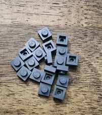 LEGO Dark Bluish Gray Plate 1 X 1 QTY 20. Part No. 3024.