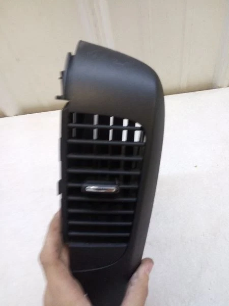 Hyundai Entourage 2008 pasajero derecho ventilación de aire fabricante original usado probado  Foto 2 de 4