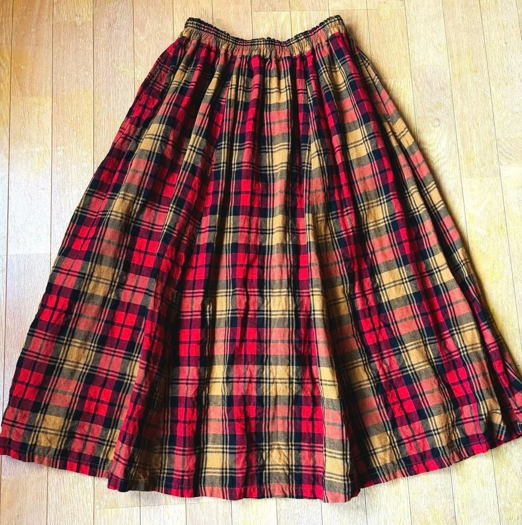 ICHI Antiquites Linen Plaid Check Skirt Waist 31.5cm Long Elastic Relaxed Fit
Opens in a new window