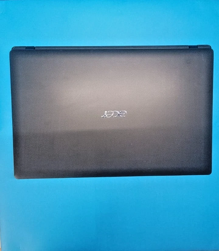 NOTEBOOK Windows 11 25H2 Intel i7 /8GB / SSD 256GB /GT540M 1GB / 15.6'' - Immagine 2 di 3