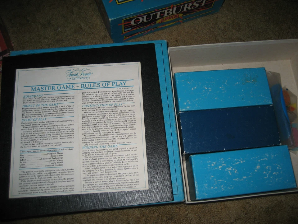 Completo Trivial Pursuit Master Young Players 1984 y 1983 Género Baby Boomers Foto 4 de 4