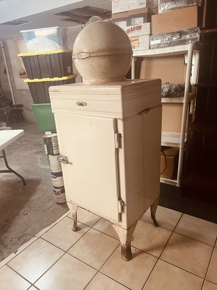 ANTIGUO REFRIGERADOR GLOBO SUPERIOR  Foto 3 de 4