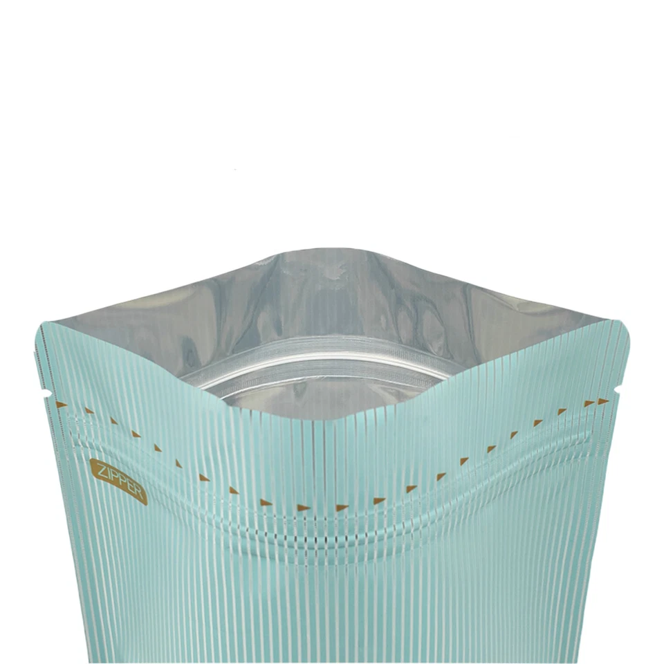 QuickQlick™ Bottom Gusset Mylar Pouches for Whole-Wheat Flour Products (15x24cm) - Image 3 of 4