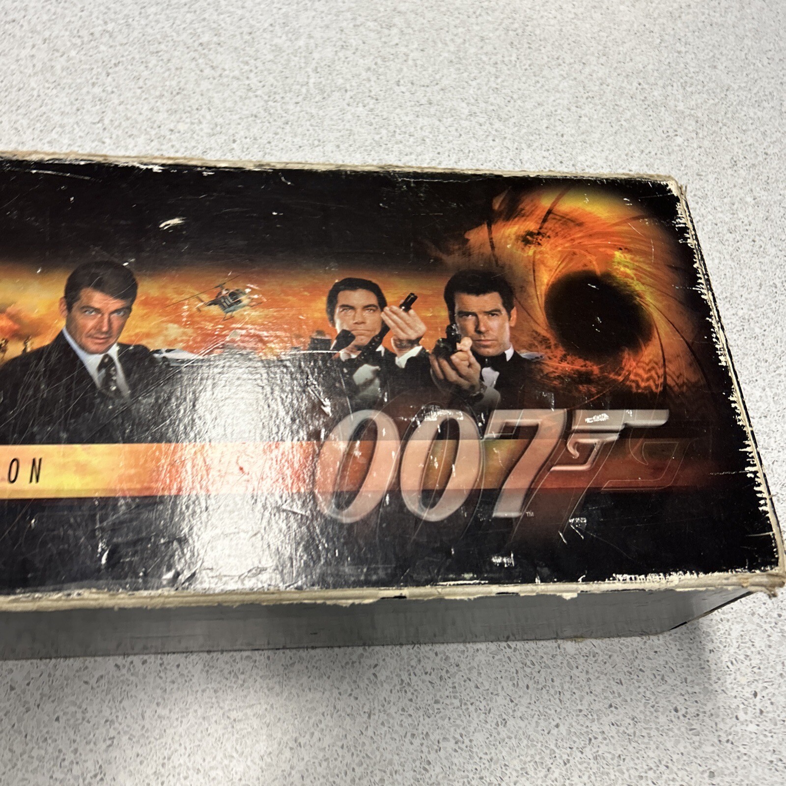 Wo Kann Ich Fsk 18 Filme Verkaufen The James Bond Collection 007 Box Set - 18 Films (No.19 missing