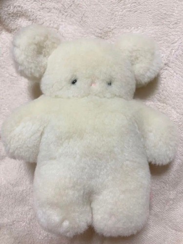 Handmade White Teddy Bear – Fluffy Plush from Japan with Adorable Beady Eyes - Picture 2 of 12