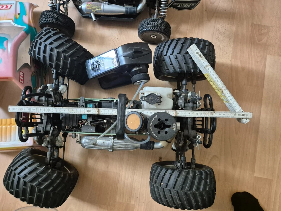 rc auto verbrenner 1 Großer Monstertruck 1 Grasshoper  der große 54cm klein  47c - Bild 4 von 4