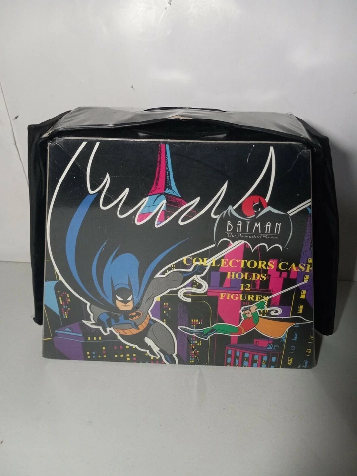 Vintage Batman The Animated Series BTAS Figures Batmobile Collectors Case Lot - Image 2 of 4