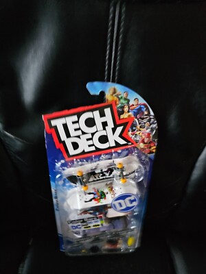 Tech Deck Superman Batman 4 Pack Color Bars DC Comic Skateboard Fingerboard NEW