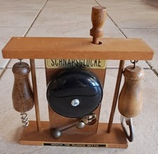 SCHNAPSGLOCKE MIT KORKENZIEHER UND FLASCHENÖFFNER TOP  !!!!!