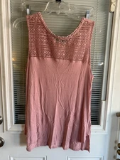H & M Tank Top Rose Pink Crochet Lace Trim Flowy Sz M Worn Once Coquette Boho
