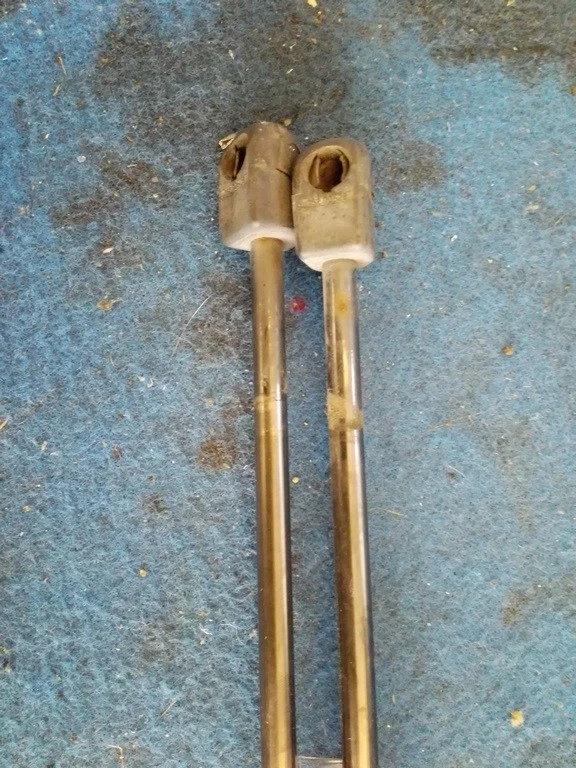 Barra Amortiguador Escotilla Post. SX OPEL Astra (T98) 1.8 16V (85Kw) Ber. - Imagen 4 de 4