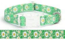 Green Daisy Floral Dog Collar - Durable Polyester Adjustable Collar, Cute Flo...