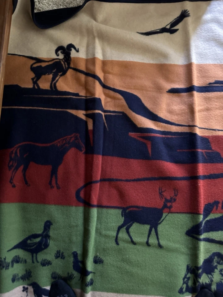 Pendleton Wool Blanket Joined In Discovery Series 3 Beaver State Lewis & Clark - Image 3 of 4