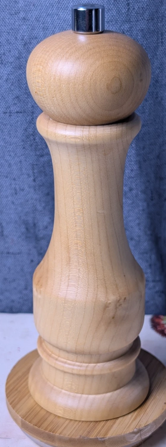Professional Chef Williams Sonoma Salt Mill Grinder Light Wood 8" Made in Italy