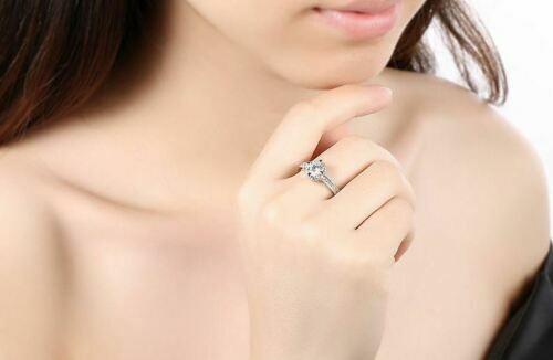 Anillo de compromiso de circonio cúbico enchapado en oro blanco de 18 quilates para mujer (k) - Imagen 4 de 4