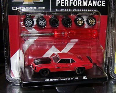 M2 MACHINES Auto-Wheels O' REILLY'S 05 Chevy Performance 1969 Camaro SS 396
