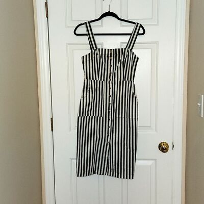 Forever21 Size Small Gray and White Denim Textured Dress Button Close