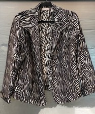 Chico  s Size 2 12 Animal Print Black  Silver Jacket/Blazer w/pockets
