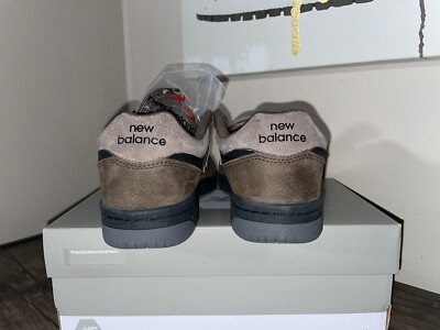 Size 6.5 - New Balance Andrew Reynolds x Numeric 480 Size 6.5 - New Balance Andrew Reynolds x Numeric 480