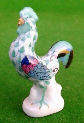 HEREND MINIATUR GRÜNER NETZHAHN / HAHN - 15504.