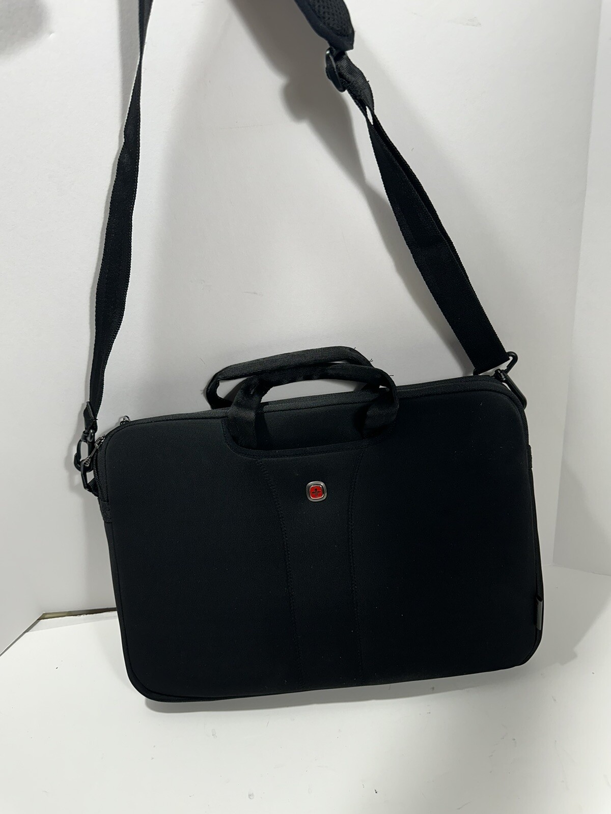 WENGER SWISS GEAR LEGACY ULTRA 15.6"/16" Notebook Sleeve Messenger Bag