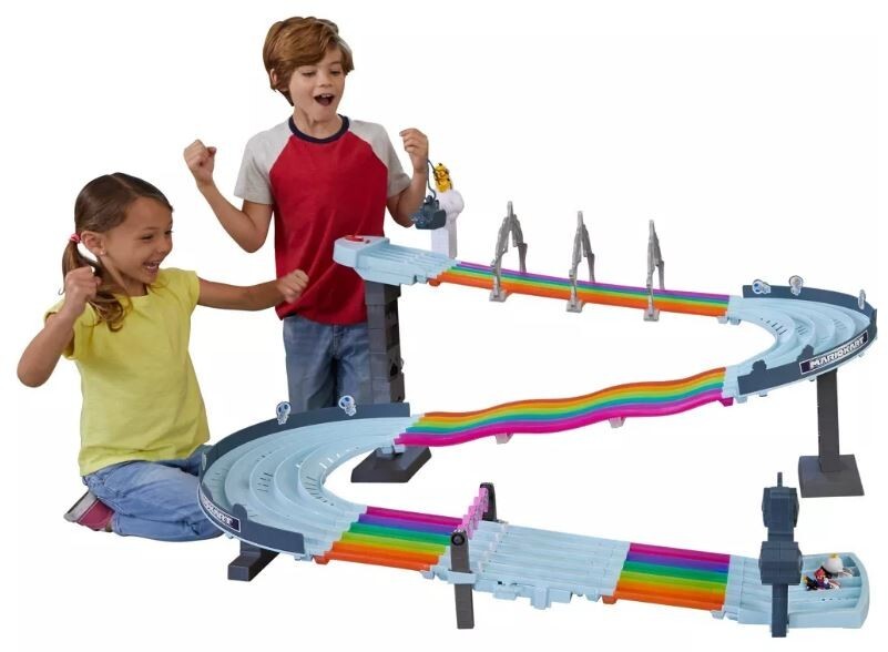 Hot Wheels Mario Kart Rainbow Road Raceway 8-Foot Track Set with Lights & Sounds