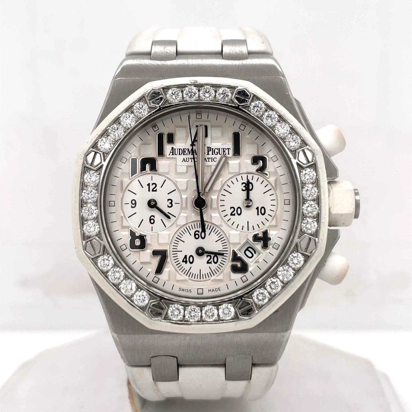 Audemars Piguet — Audemars Piguet Royal Oak Offshore Chronograph 37mm White Dial 26048SKZZD010CA01