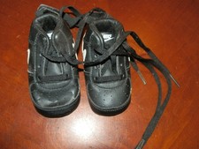 Baby Toddler Size 2C Black Nike Pre Owned Light Wear