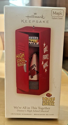 Hallmark ''We're All in This Together-High School Musical'' 2008 Ornament NEW
