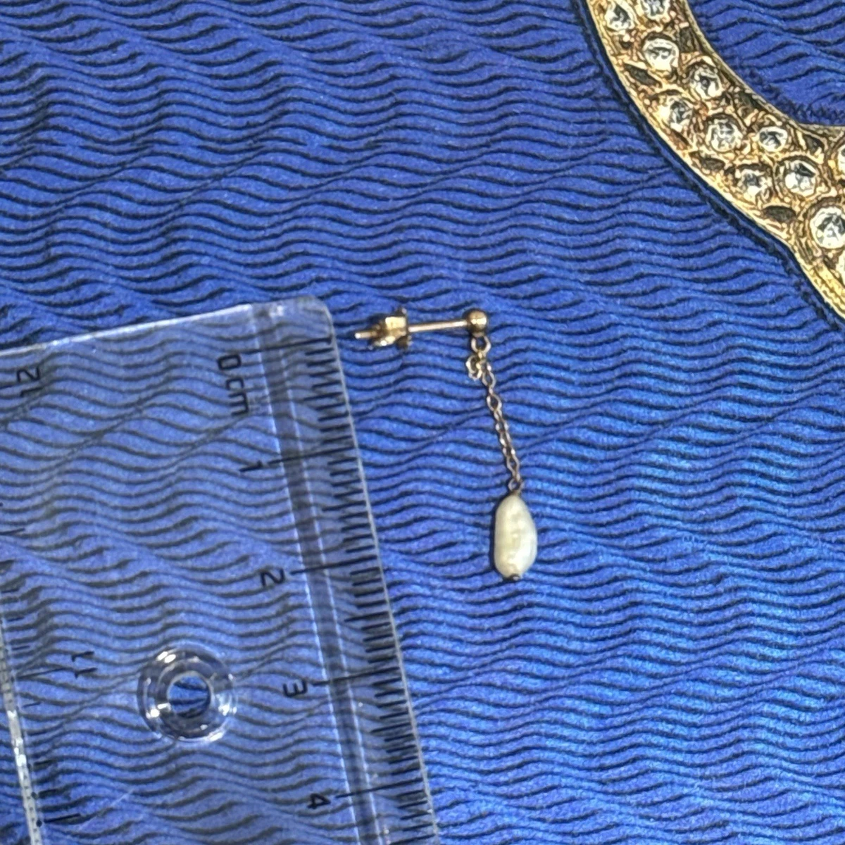 9ct Gold Pearl Dangle Stud Earrings