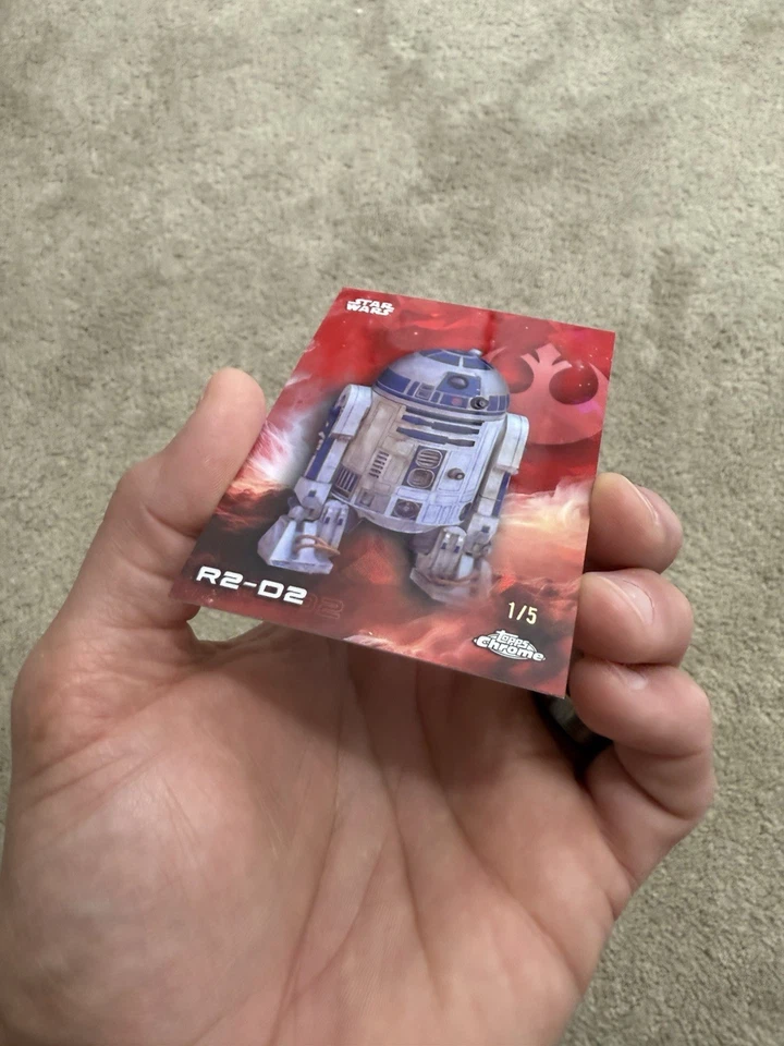 2025 Topps Chrome Star Wars Sapphire R2-D2 RED 1/5 ALPHA - Image 2 of 4