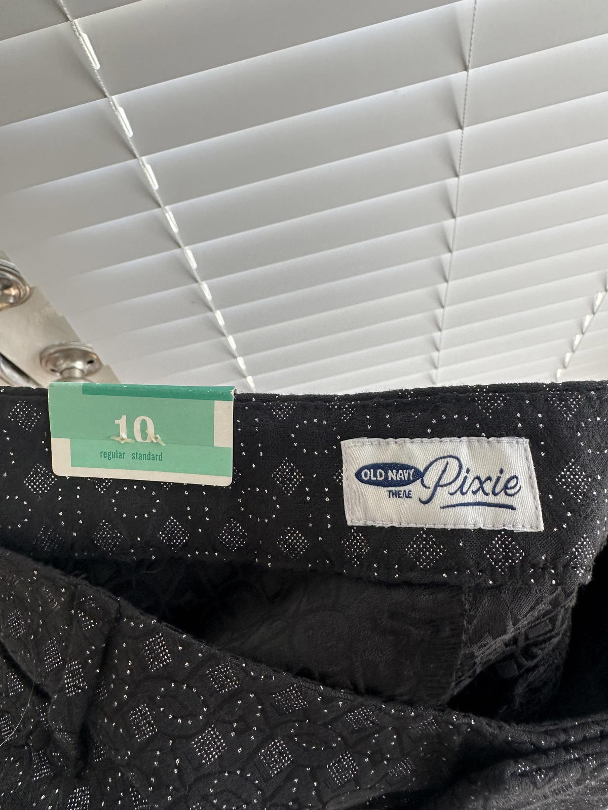 Y2K Old Navy NWT Black Patterned Pixie Stretch Dr… - image 9