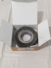 Weiler Wheel Brush: 4-1/2" Wheel Dia, 1-1/4" Face Width, 0.0140" Wire Dia 03020